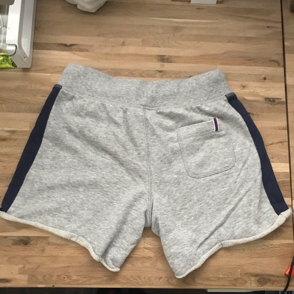 Champion mid rise shorts - Picture 4 of 4